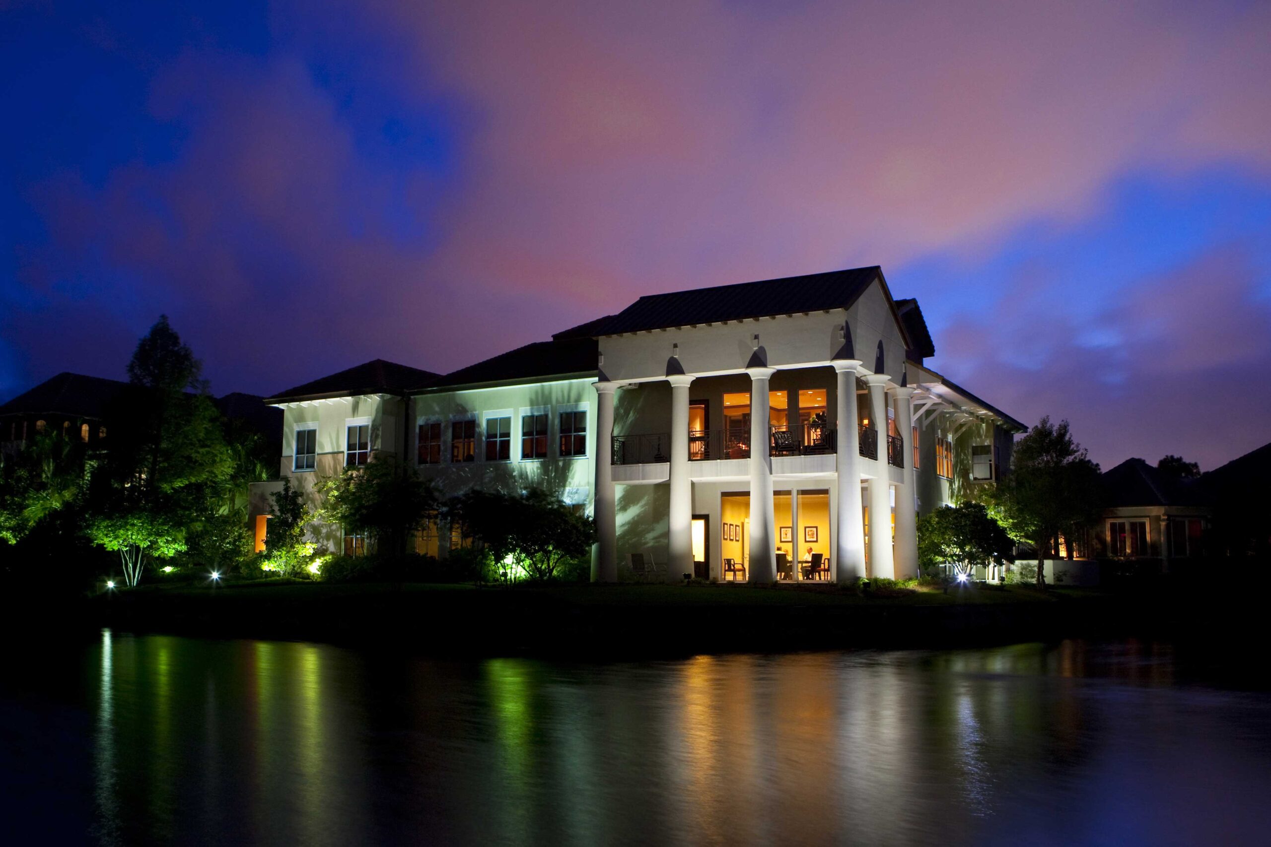 matthews-jones-destin-office-building at night
