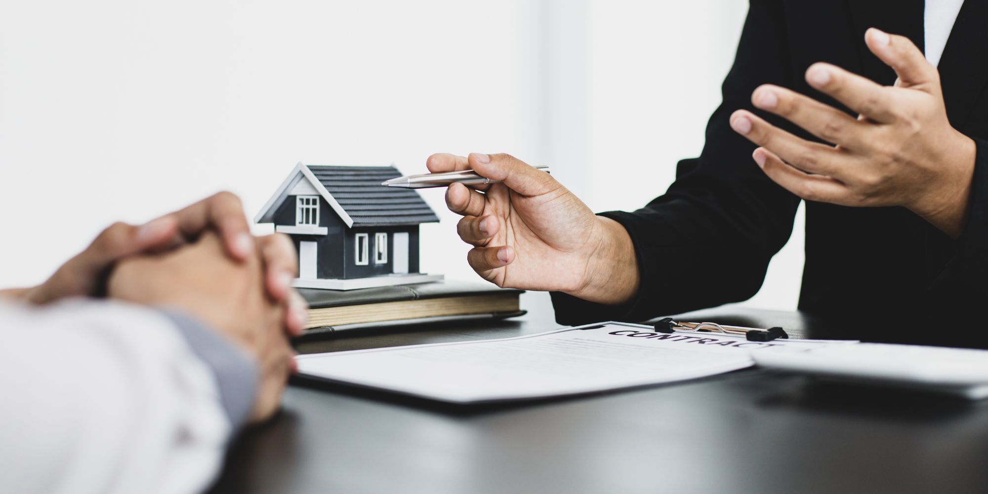 The Role Of An Attorney In Real Estate Closings: What To Expect